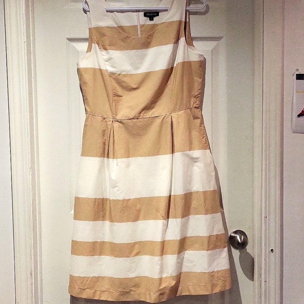 Jessica Dress - Picture 2 of 4